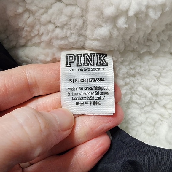 PINK Victoria's Secret SHERPA JACKET NEW - Picture 8 of 15